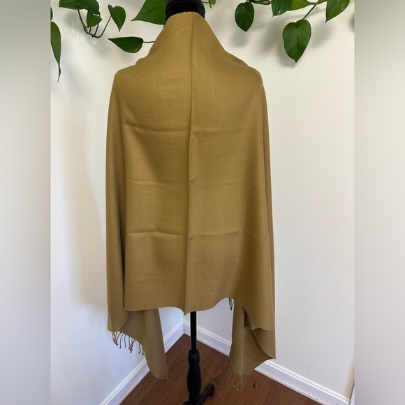 Camel Pashmina / Shawl / Wrap - Picture 3 of 6